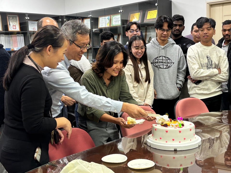 生醫暨醫材博士學程聖誕聚會圖片