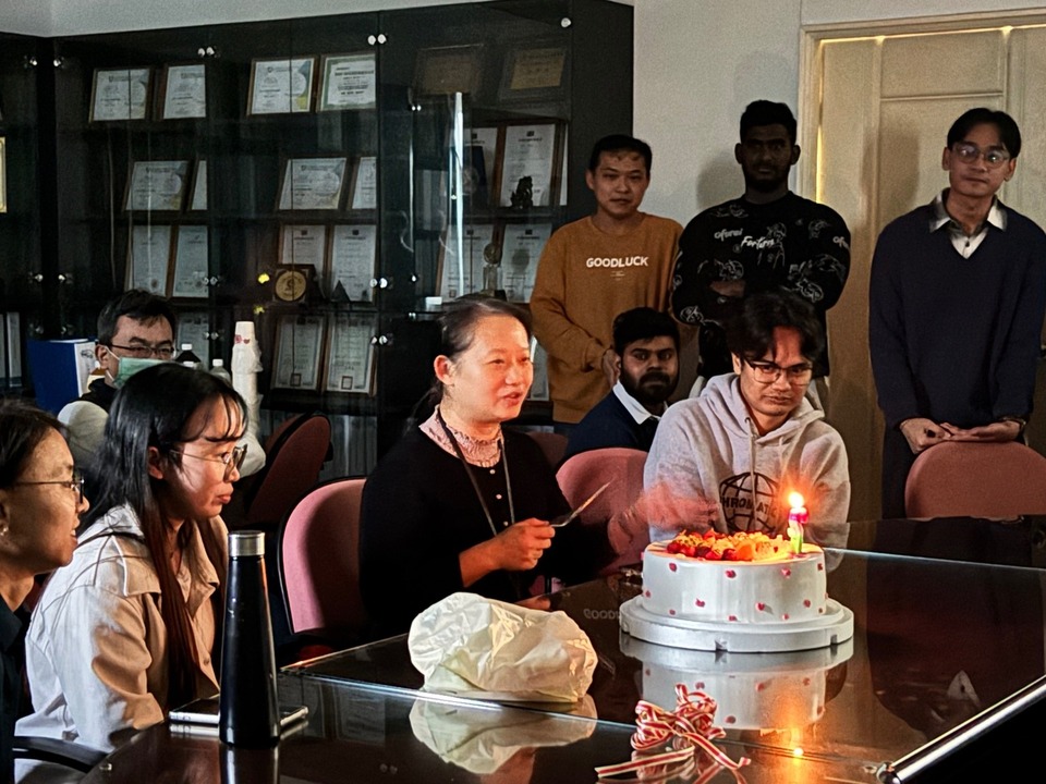 生醫暨醫材博士學程聖誕聚會圖片