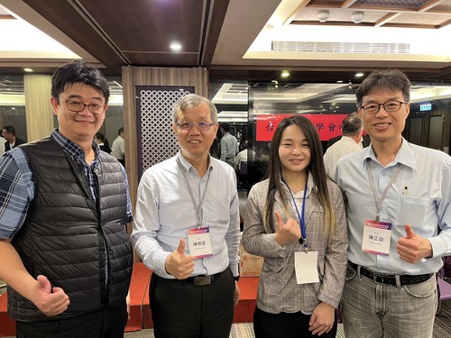 學生陳姝妤參加2025台灣陶瓷年會博士組論文競賽榮獲第二名Image
