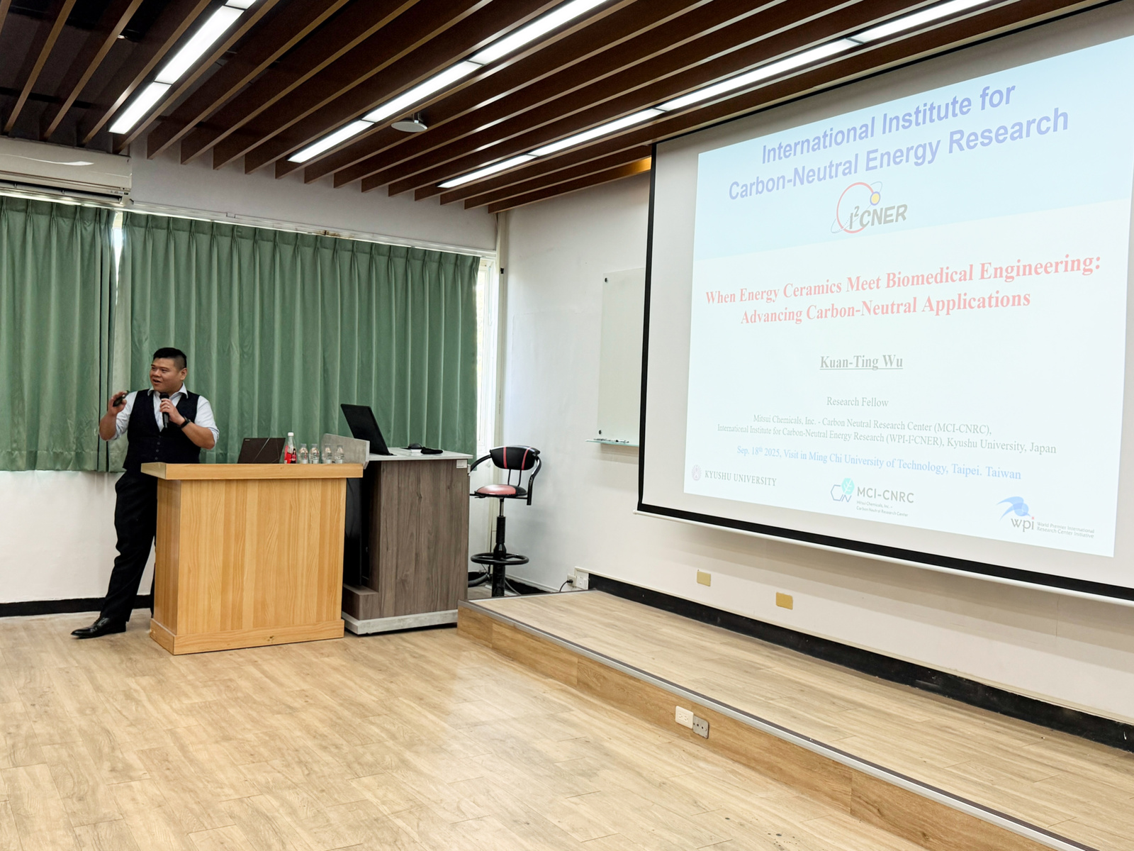 【Invited Talk】《When Energy Ceramics Meets Biomedical Engineering:Advancing Carbon-Neutral Applications​》Dr. Kuan-Ting WuImage