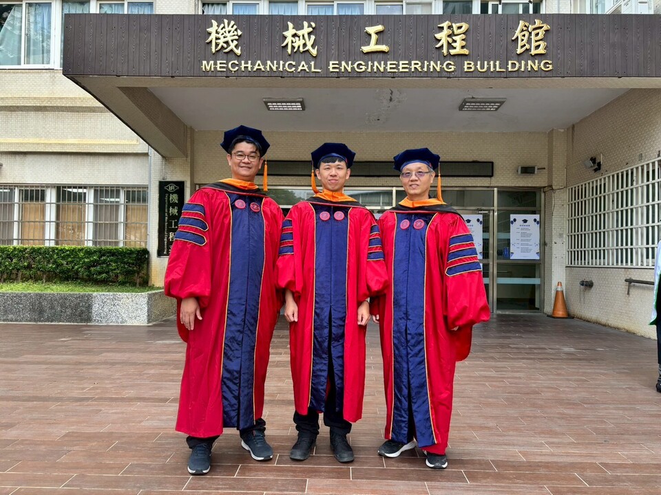 恭喜生醫暨醫材博士學程114學年度畢業生🎓圖片