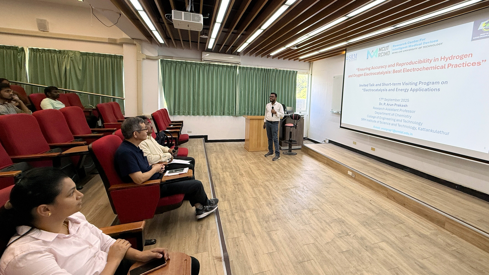 《Ensuring Accuracy and Reproducibility in Hydrogen and Oxygen Electrocatalysis: Best Electrochemical Practices​》Arun Prakash Periasamy​Image